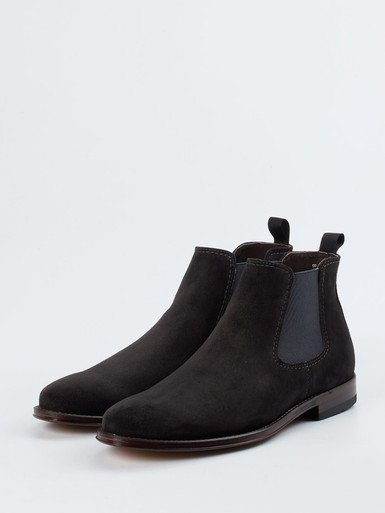 Chelsea Boots