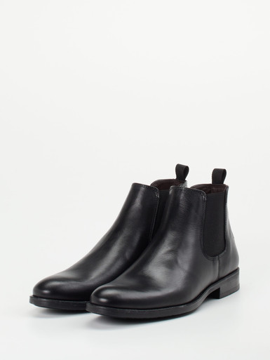 Chelsea Boots