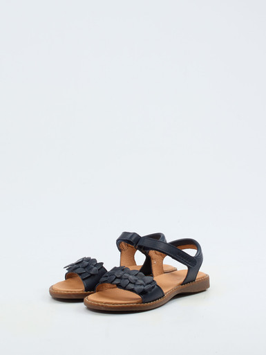 Sandale