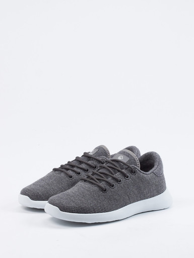 Schnürschuh