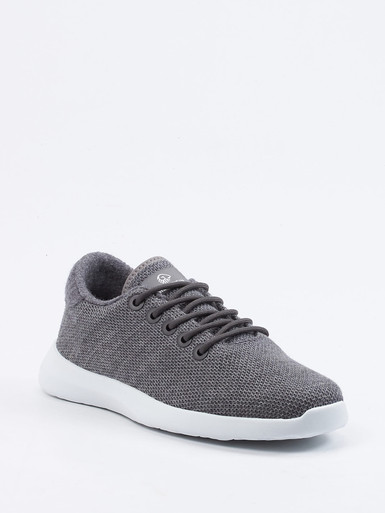 Schnürschuh