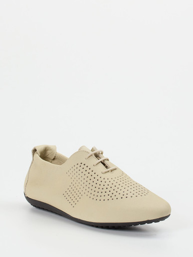 Schnürschuh