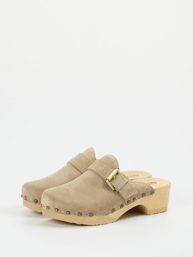 Clogs