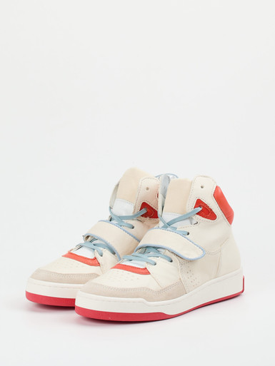 Sneaker High