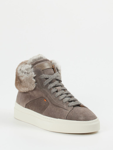 Sneaker high