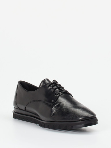 Schnürschuh