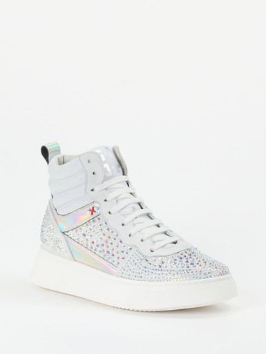 Sneaker high