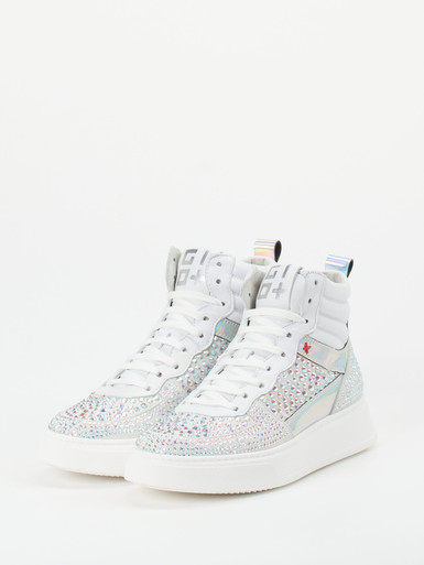 Sneaker high