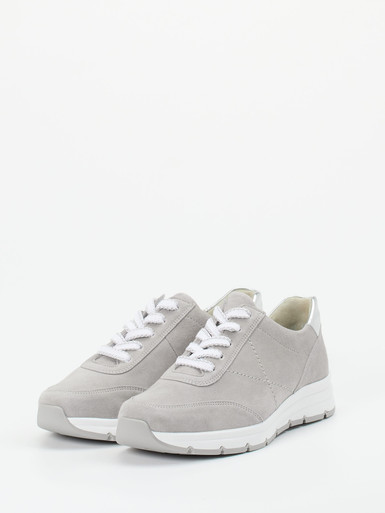 Schnürschuh