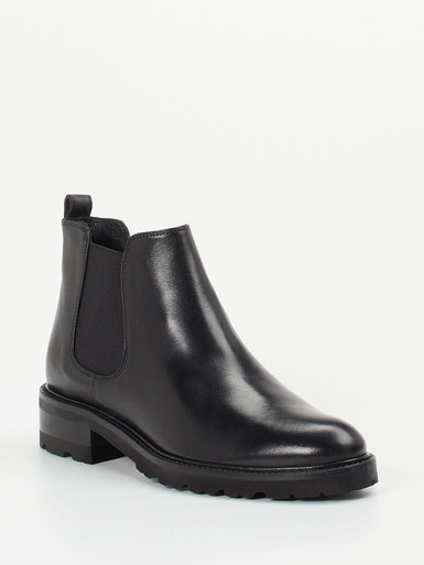 Chelsea Boots