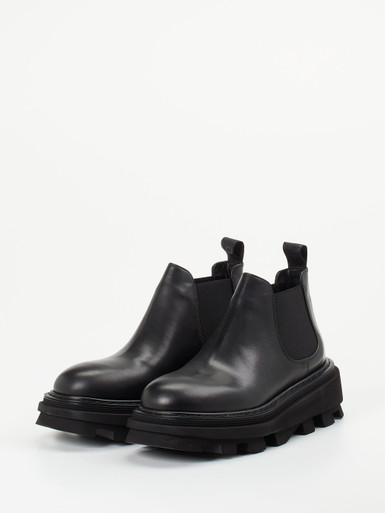 Chelsea Boots