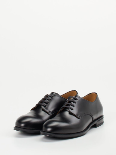 Schnürschuh