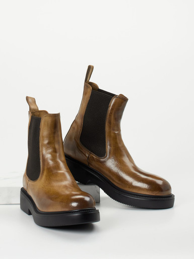 Chelsea Boots