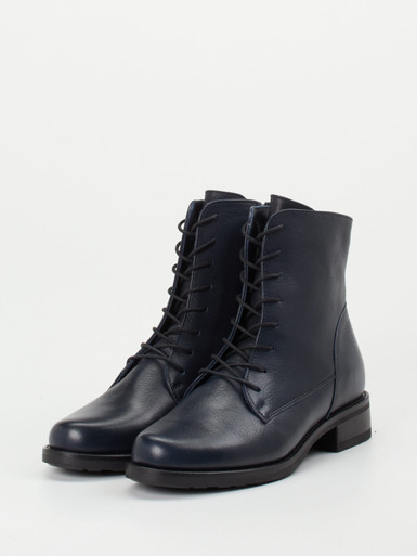 Schnürstiefelette
