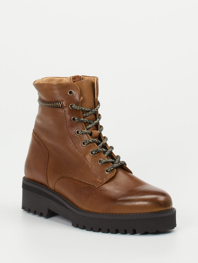 Schnürstiefelette