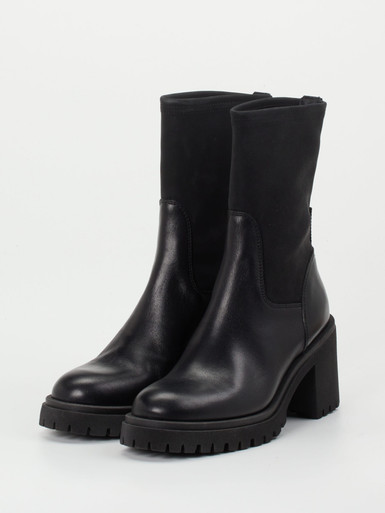 Stiefel