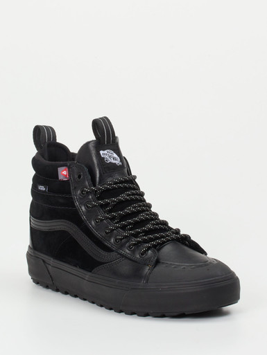 Sneaker high