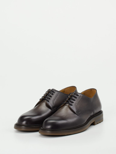 Schnürschuh
