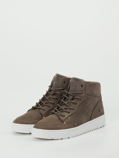 Sneaker high