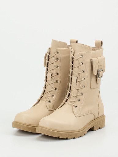 Schnürstiefelette