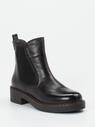 Chelsea Boots