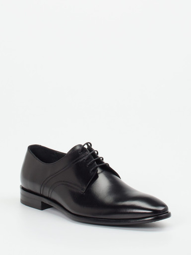 Schnürschuh