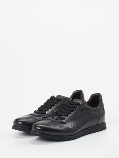 Schnürschuh