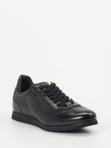 Schnürschuh
