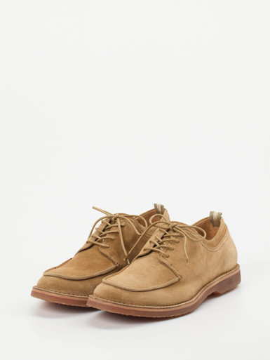 Schnürschuh