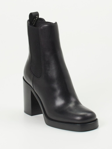 Chelsea Boots
