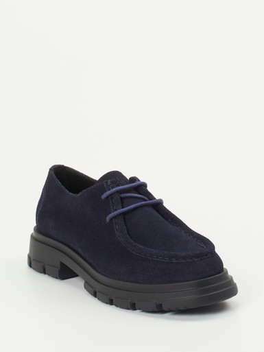 Schnürschuh