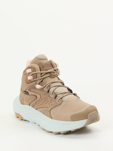 Sneaker high