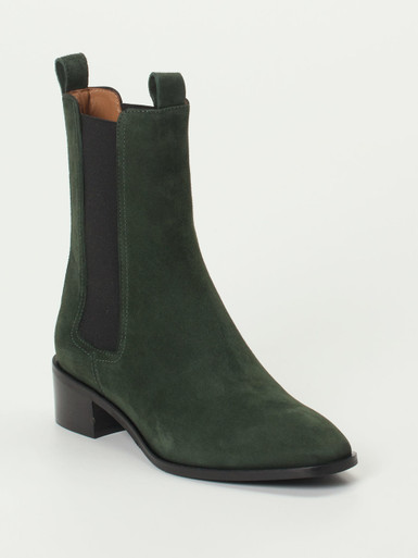 Chelsea Boots
