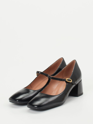 Mary Jane Pumps