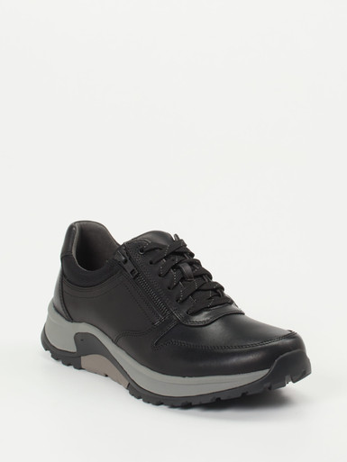 Schnürschuh