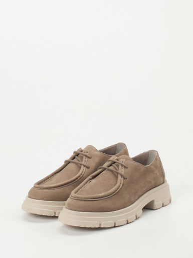 Schnürschuh