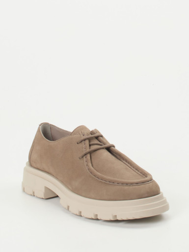 Schnürschuh