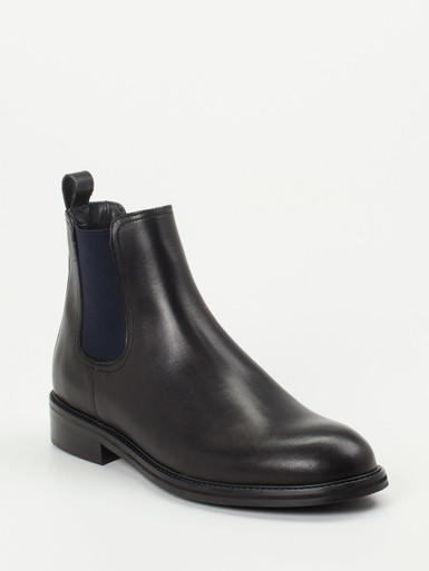 Chelsea Boots