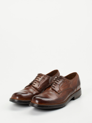 Schnürschuh