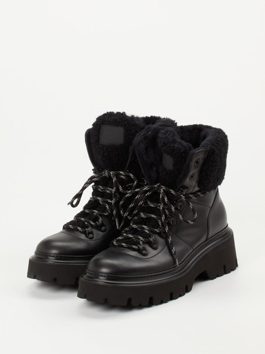 Schnürstiefelette