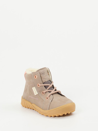 Lauflern-Schnürboots gefüttert