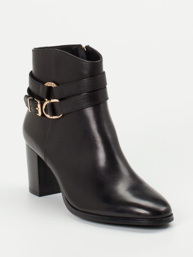 Stiefelette