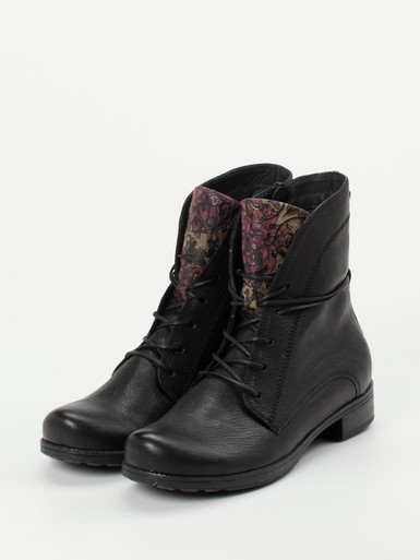 Schnürstiefelette