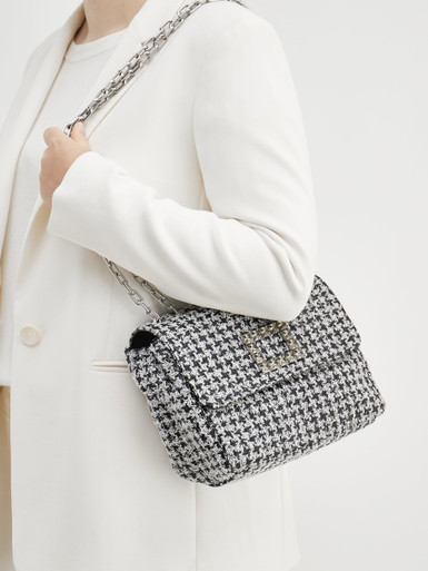 Konstantin Starke – Schultertasche aus Textil in Schwarz