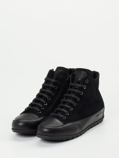 Sneaker high