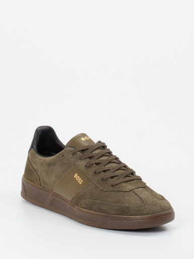 Boss – Sneaker aus Veloursleder Olivbraun