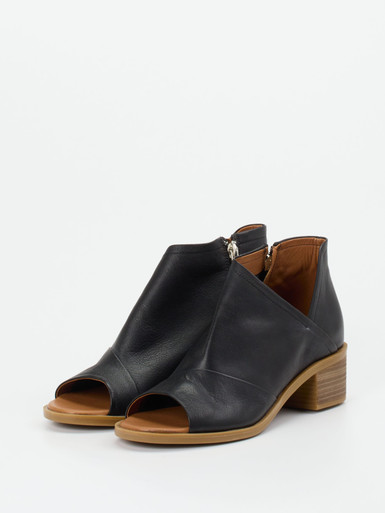 Sandalette