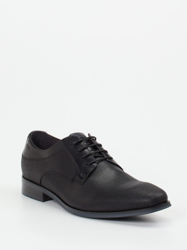 Schnürschuh