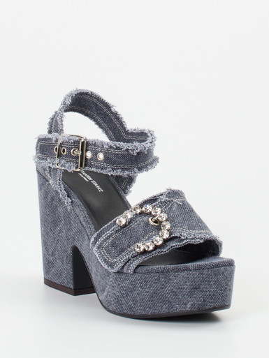 Keilsandalette