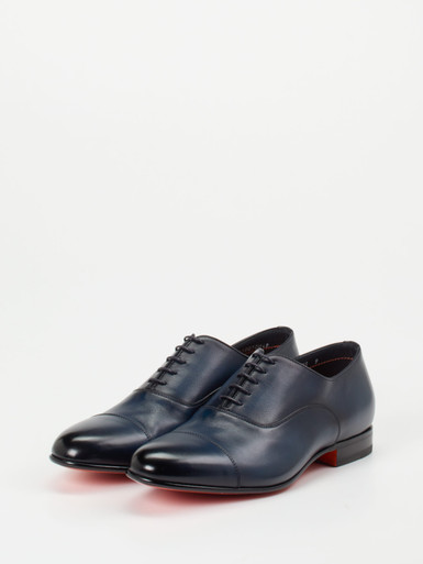 Schnürschuh